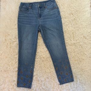 🍃🌸 Chico’s Jeans Size 6 (Chico’s Size 0.5)